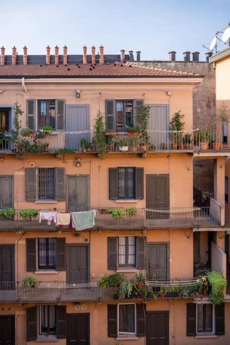 Luminoso Appartamento Porta Venezia Milán Exterior foto